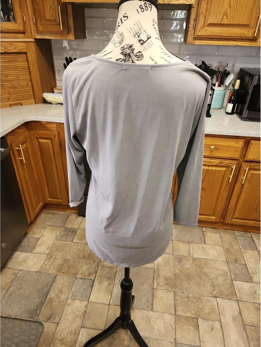 Blouse - Picture 3 of 9